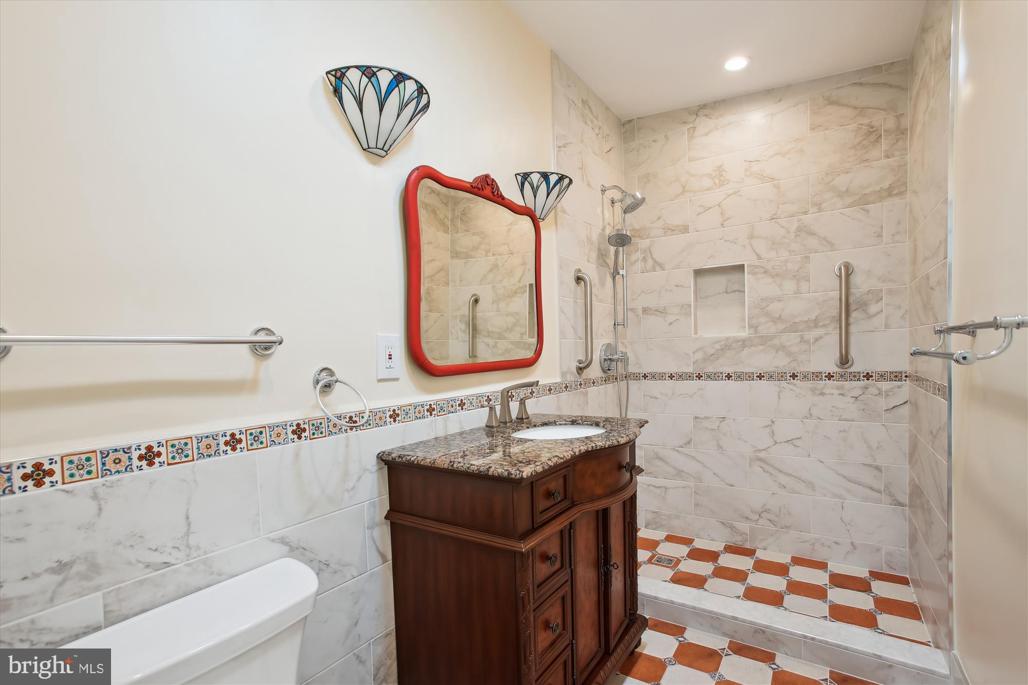 903 11th Street Southeast Washington, DC 20003 - Photo 25 of 36 Bath