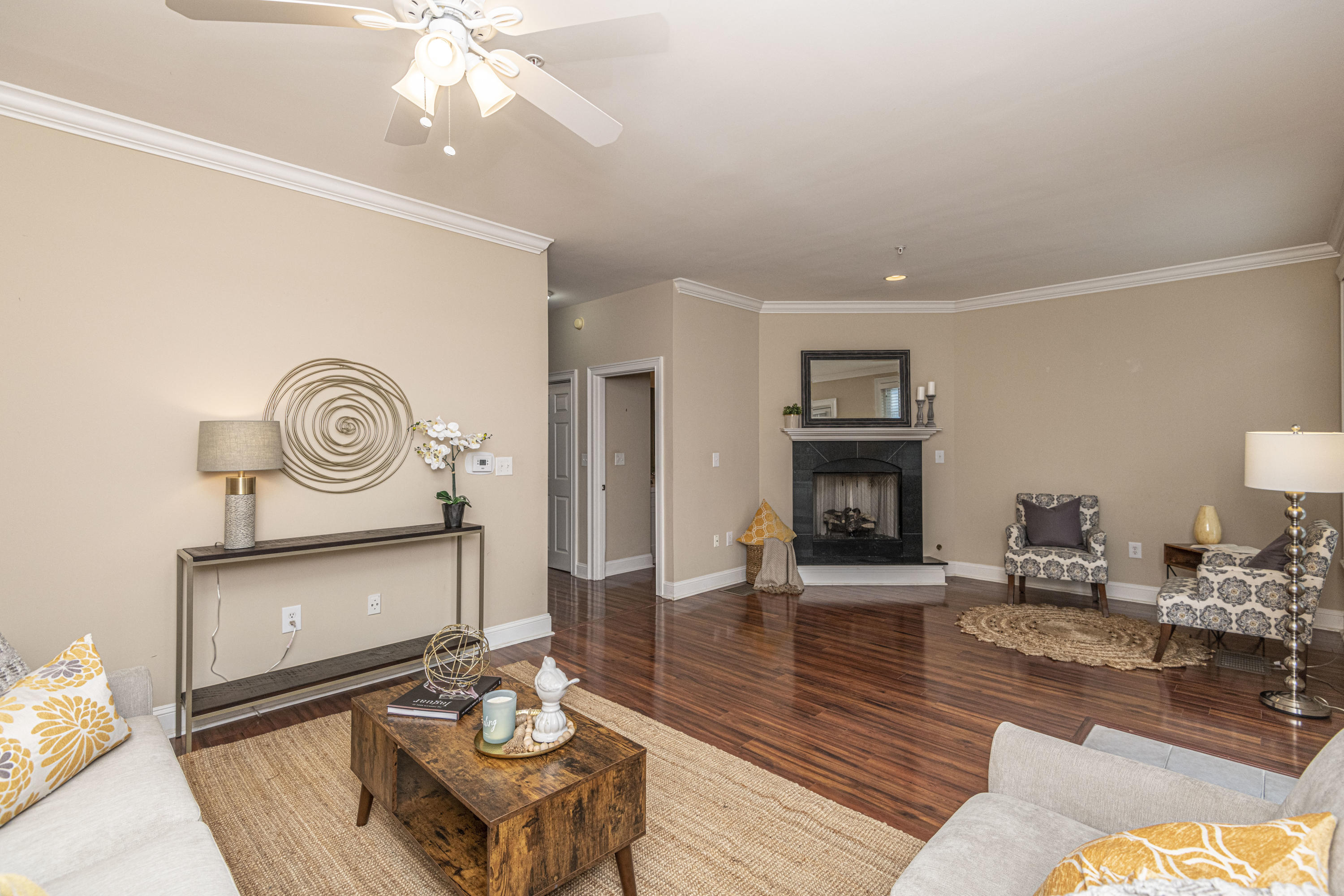 498 Albemarle Road, Unit 104 Charleston, SC 29407 - Photo 4 of 48 DSC_5290 - Copy - Copy - Copy