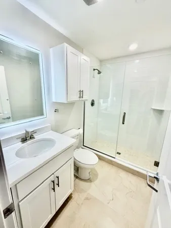 $2,200 | 220 Winthrop Street, Unit 301, Winthrop, MA 02152