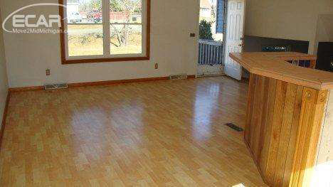 2302 Gibson Road Grand Blanc, MI 48439 - Photo 6 of 13 20459892-5.JPG