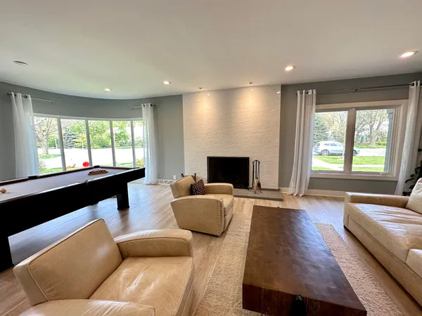 $6,500 | 4515 North Lake Drive, Whitefish Bay, WI 53211