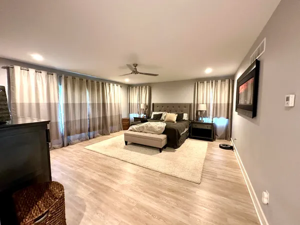 $6,500 | 4515 North Lake Drive, Whitefish Bay, WI 53211