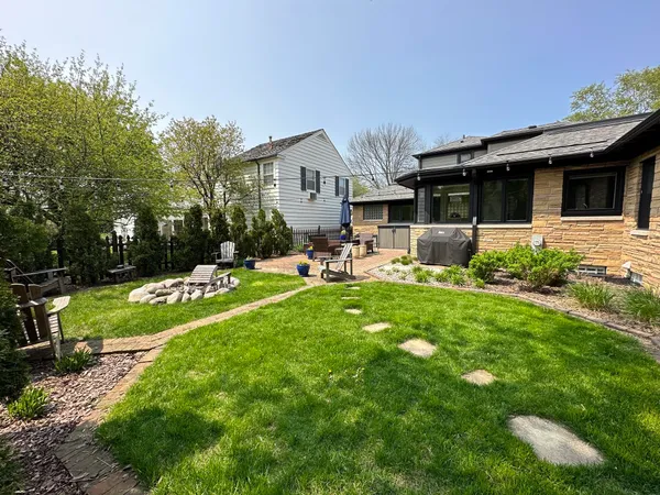 $6,500 | 4515 North Lake Drive, Whitefish Bay, WI 53211