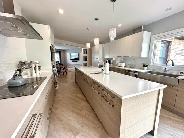 $6,500 | 4515 North Lake Drive, Whitefish Bay, WI 53211