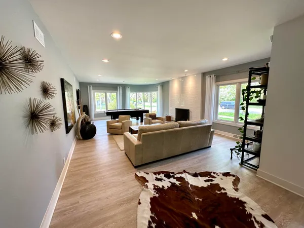 $6,500 | 4515 North Lake Drive, Whitefish Bay, WI 53211