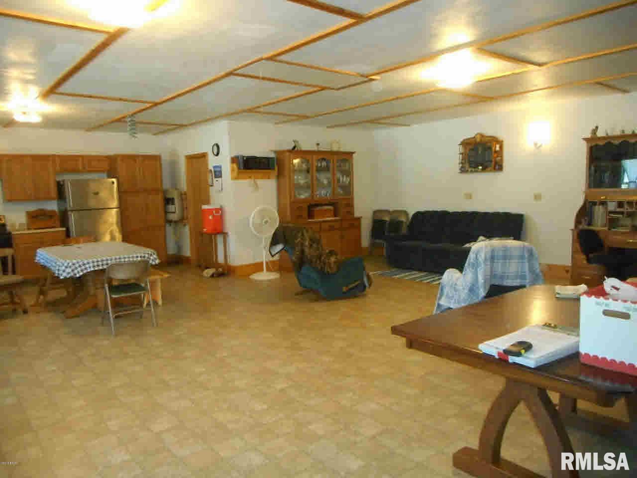 1386 Orchard Hill Road Murphysboro, IL 62966 - Photo 4 of 17 Gallery Image 4