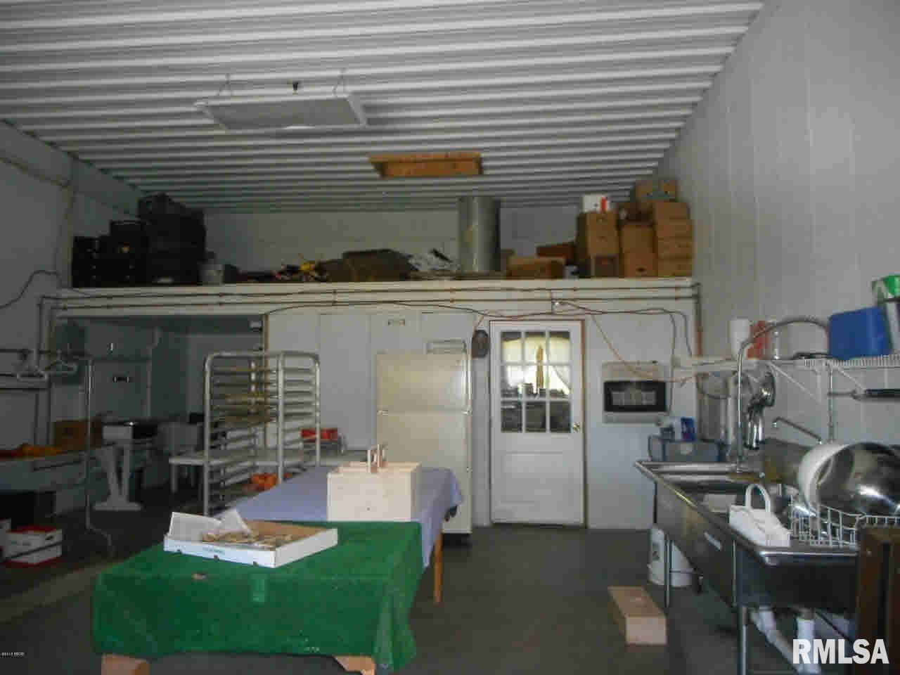 1386 Orchard Hill Road Murphysboro, IL 62966 - Photo 10 of 17 Gallery Image 10