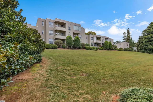 $229,000 | 601 Cleveland Street, Unit 12A, Greenville, SC 29601