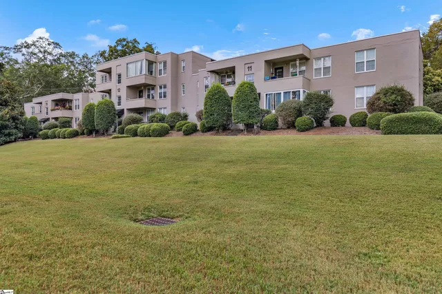 $229,000 | 601 Cleveland Street, Unit 12A, Greenville, SC 29601