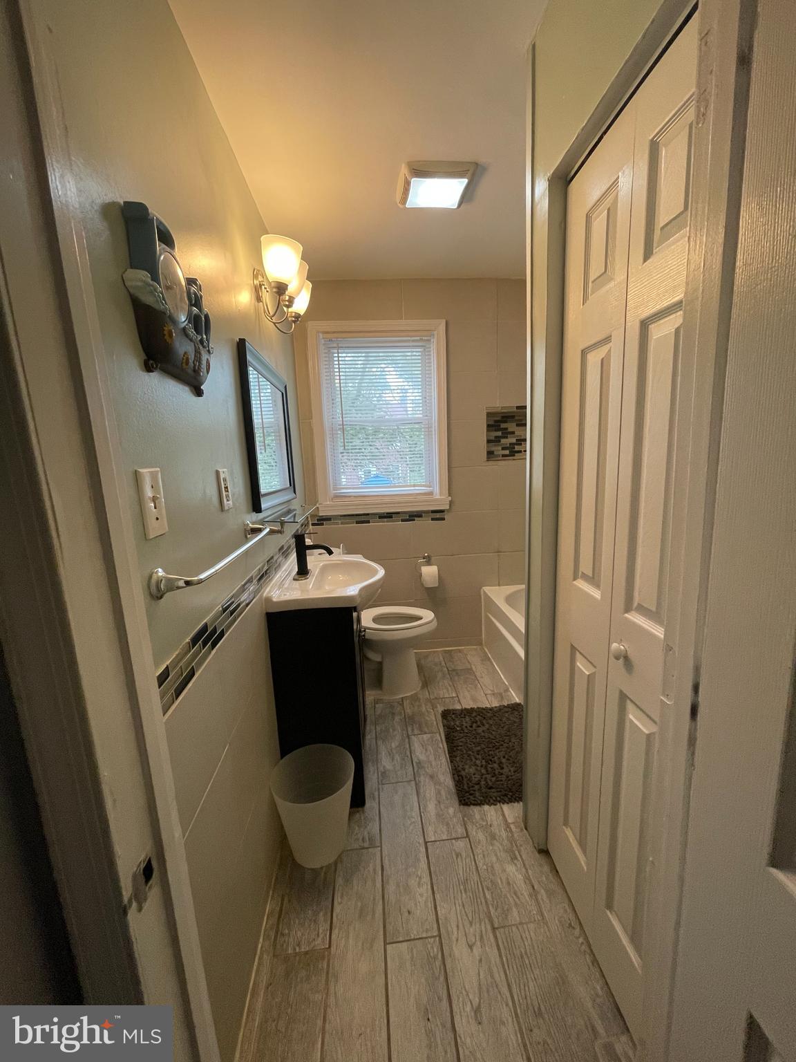 430 South Wickham Road Baltimore, MD 21229 - Photo 9 of 15