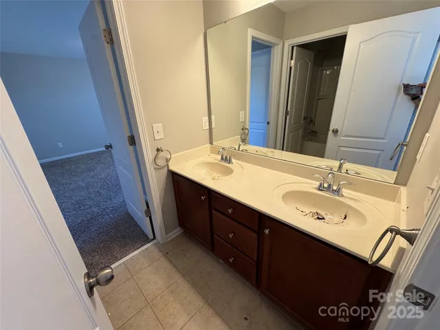 $470,000 | 7108 Kinley Commons Lane, Charlotte, NC 28278