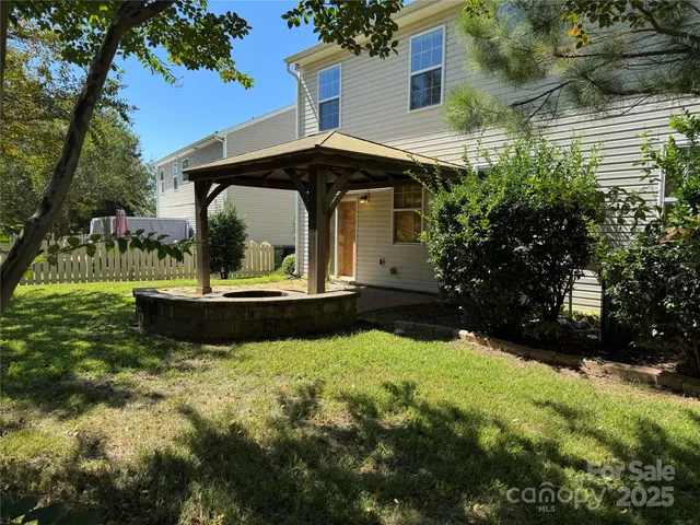 $470,000 | 7108 Kinley Commons Lane, Charlotte, NC 28278