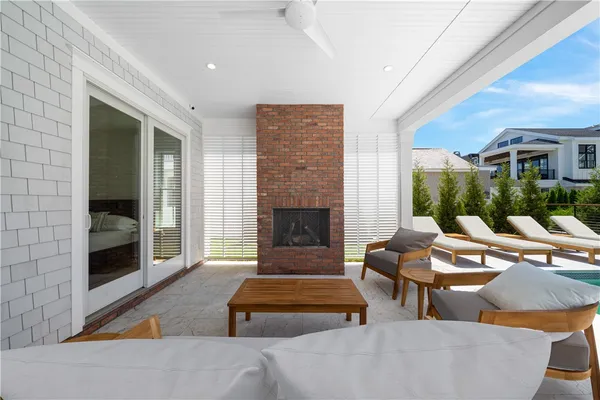 $4,695,000 | 813 Ocean Road, Narragansett, RI 02882