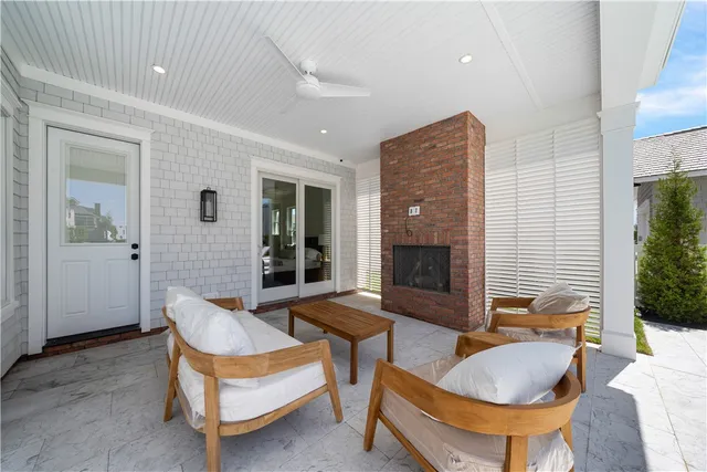 $4,695,000 | 813 Ocean Road, Narragansett, RI 02882