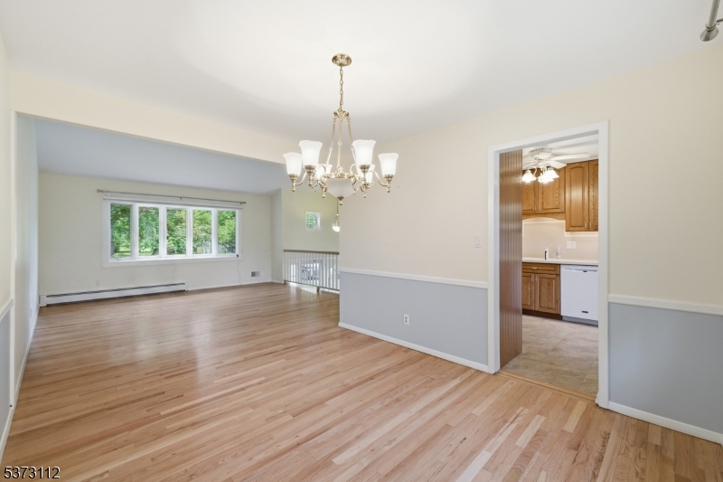 14 Hayward Street Bridgewater, NJ 08805 - Photo 9 of 28