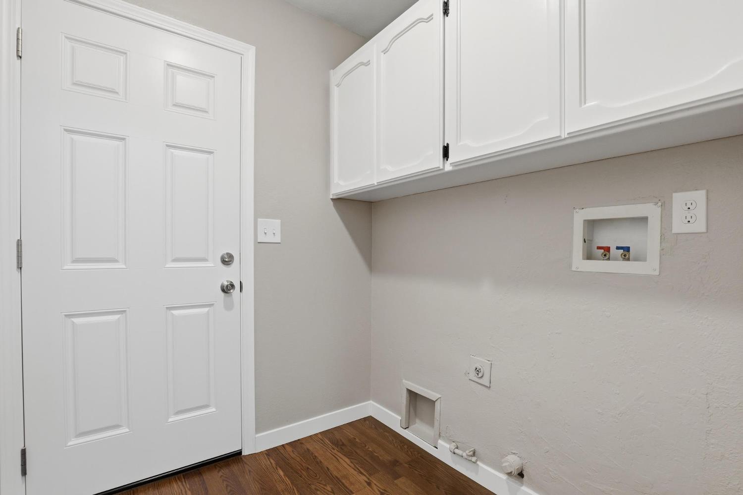 620 Teesdale Road Yuba City, CA 95991 - Photo 28 of 48 Laundry Room also has Gas Hookup and Storage