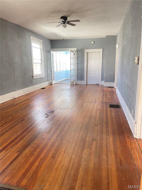 415 East Maple Street Scott City, MO 63780 - Photo 2 of 11