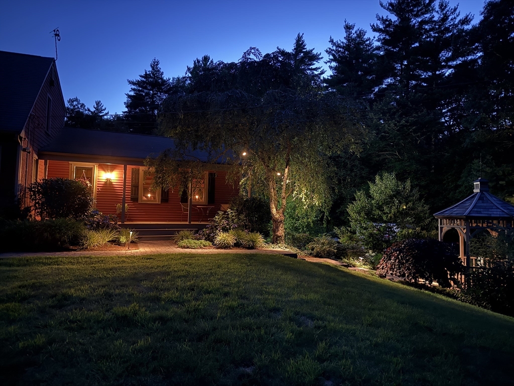 150 Ryder Road Rochester, MA 02770 - Photo 2 of 42 a view of a park