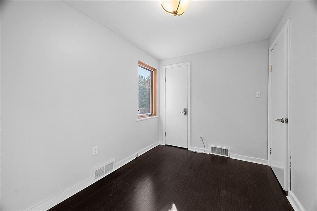 308 Byron Road Pittsburgh, PA 15237 - Photo 25 of 48 Gallery Image 25