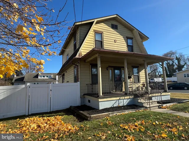 $305,000 | 400 North Black Horse Pike, Runnemede, NJ 08078