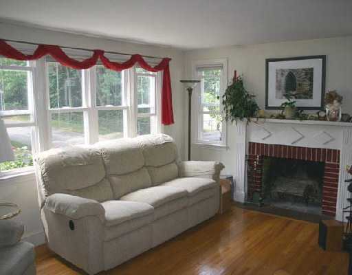 127 Benedict Road Warwick, RI 02888 - Photo 4 of 5 Other.