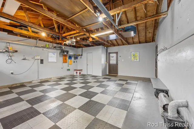 $390,000 | 7918 22nd Avenue, Jenison, MI 49428