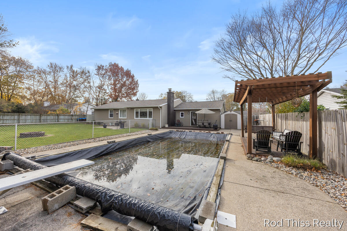 7918 22nd Avenue Jenison, MI 49428 - Photo 34 of 41 7918-22nd_035