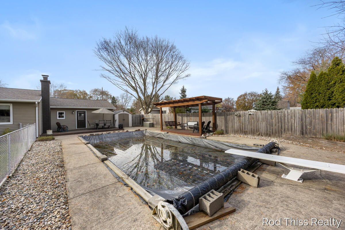 7918 22nd Avenue Jenison, MI 49428 - Photo 35 of 41 7918-22nd_036