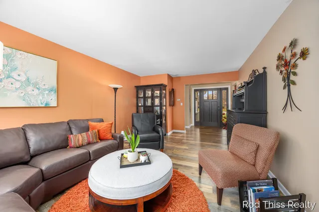 $390,000 | 7918 22nd Avenue, Jenison, MI 49428