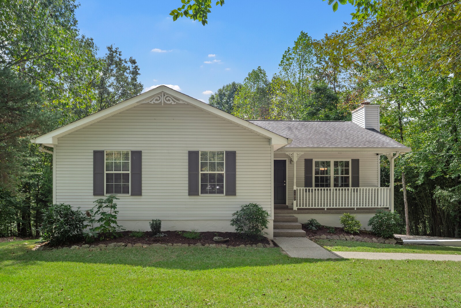 1197 Simms Heights Road Kingston Springs, TN 37082 - Photo 1 of 41 Gallery Image 1