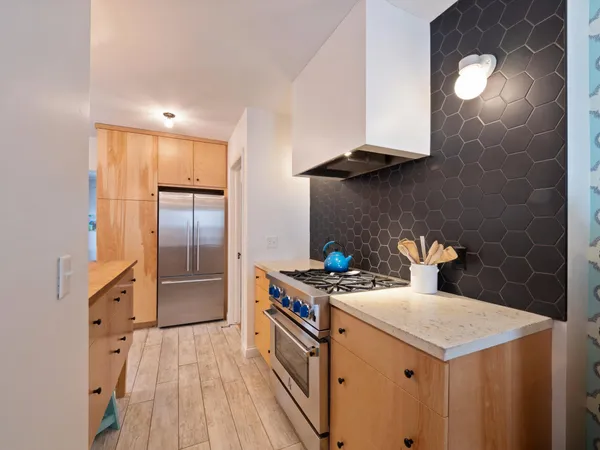 $2,995 | 4325 Chowen Avenue South, Unit 1, Minneapolis, MN 55410