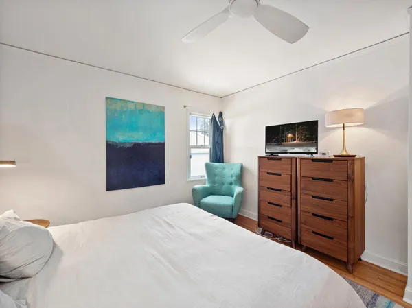 $2,995 | 4325 Chowen Avenue South, Unit 1, Minneapolis, MN 55410