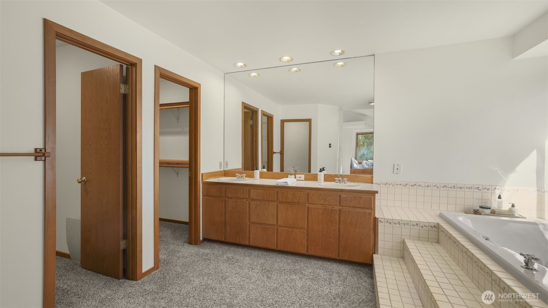 18210 West Spring Lake Drive Southeast Renton, WA 98058 - Photo 19 of 40 Gallery Image 19