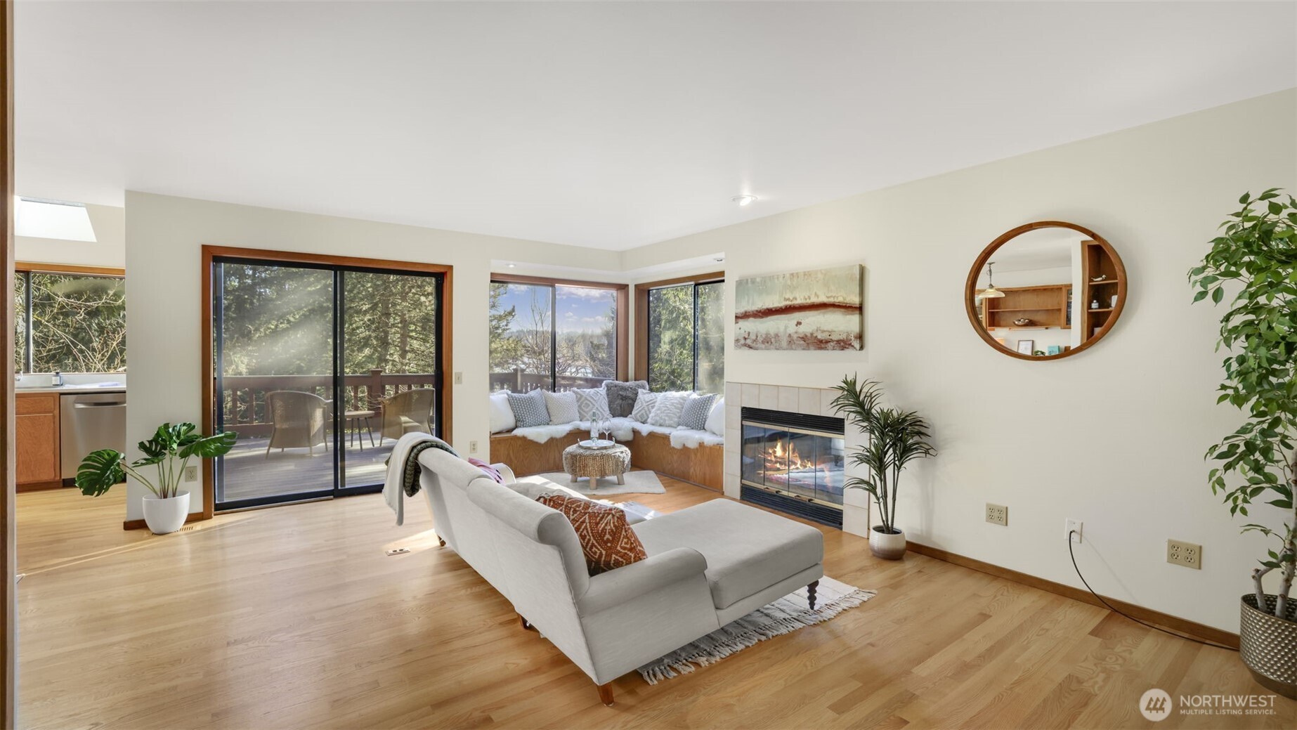 18210 West Spring Lake Drive Southeast Renton, WA 98058 - Photo 5 of 40 Gallery Image 5