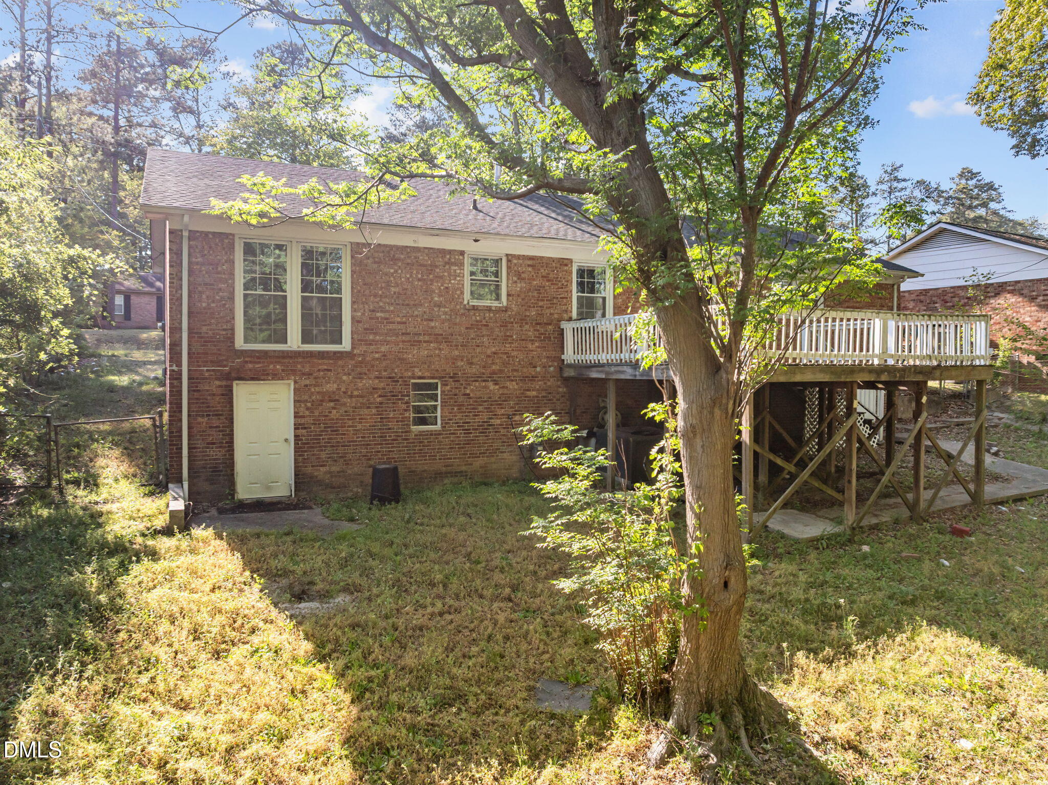5308 Foxfire Road Fayetteville, NC 28303 - Photo 8 of 34 35-web-or-mls-DJI_0666