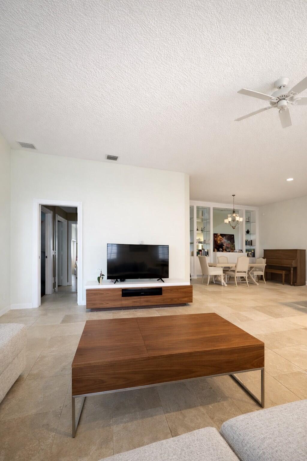 8346 Quito Place Wellington, FL 33414 - Photo 8 of 16 4