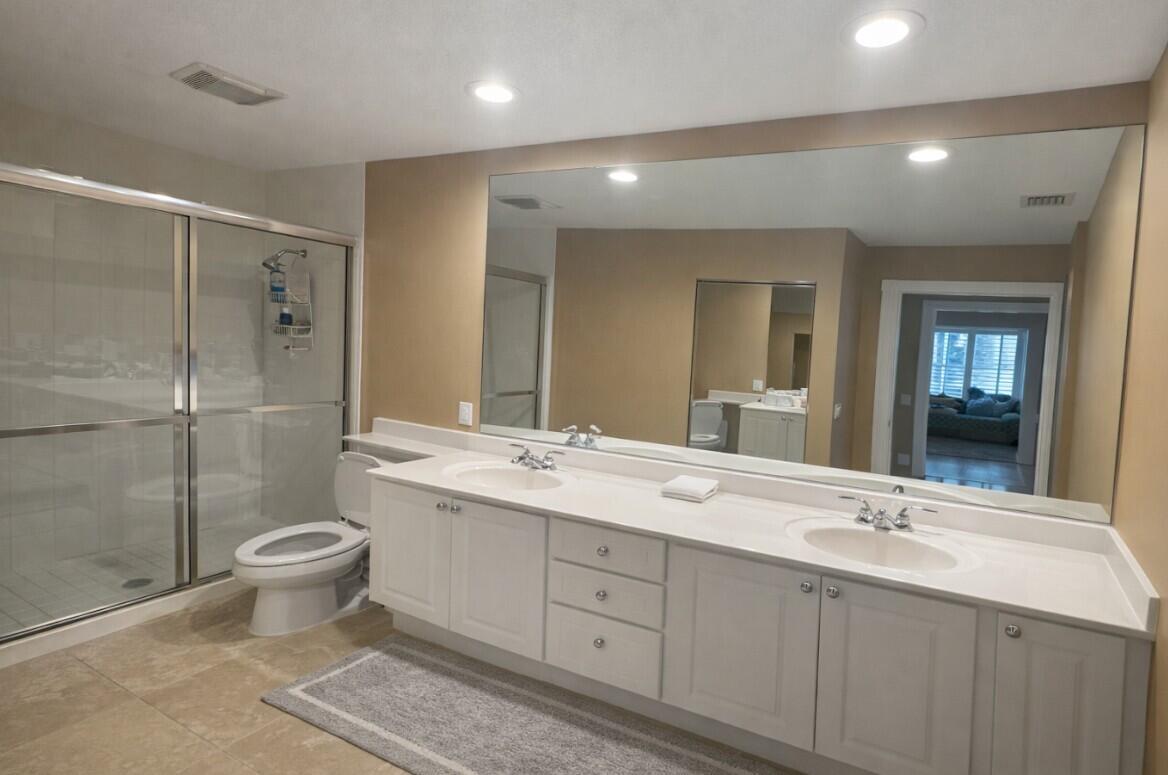 8346 Quito Place Wellington, FL 33414 - Photo 10 of 16 Master Bath