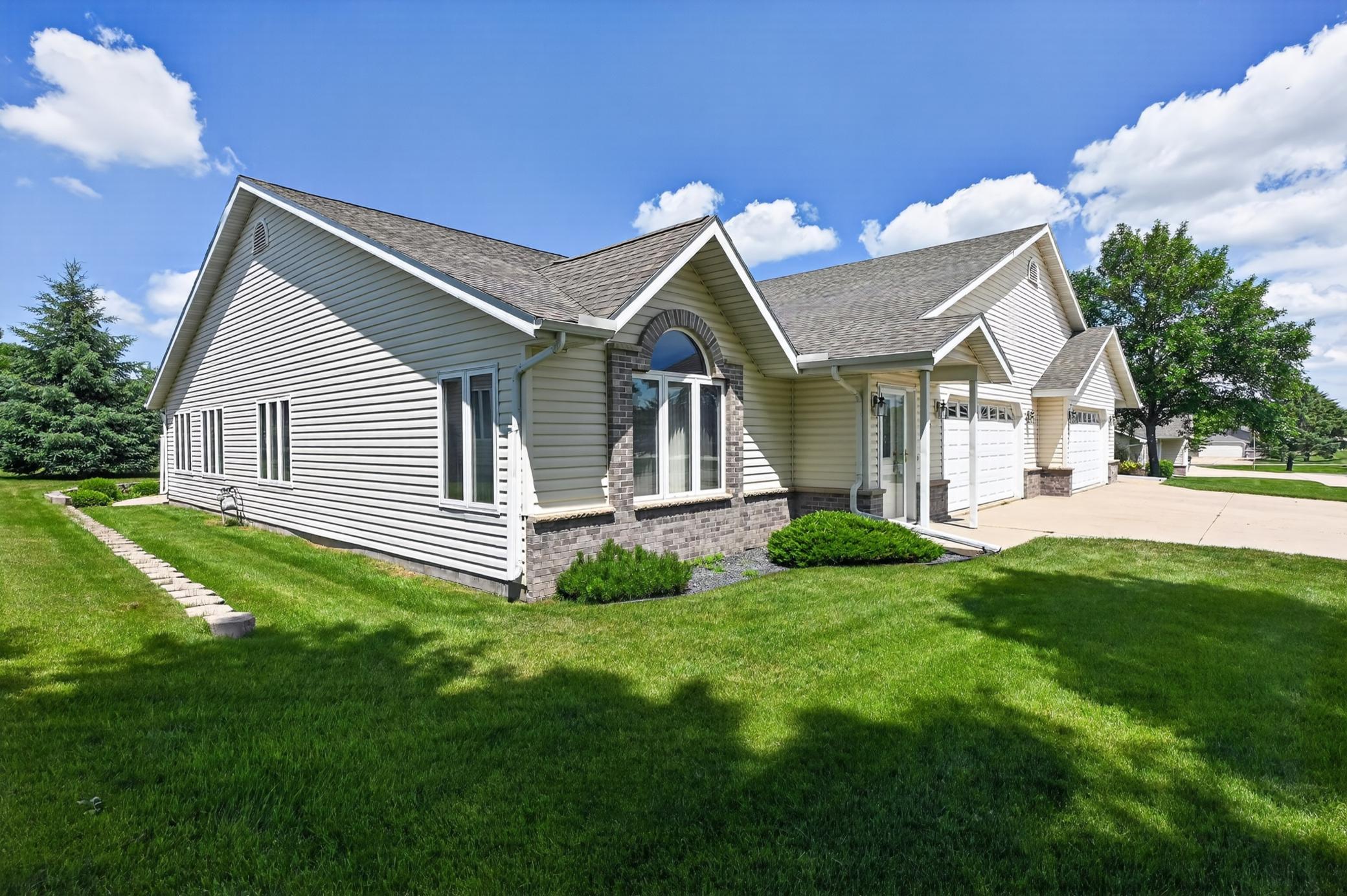 469 Voyager Drive Alexandria, MN 56308 - Photo 2 of 43