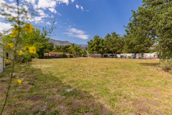 $625,000 | 608 East Ojai Avenue, Ojai, CA 93023
