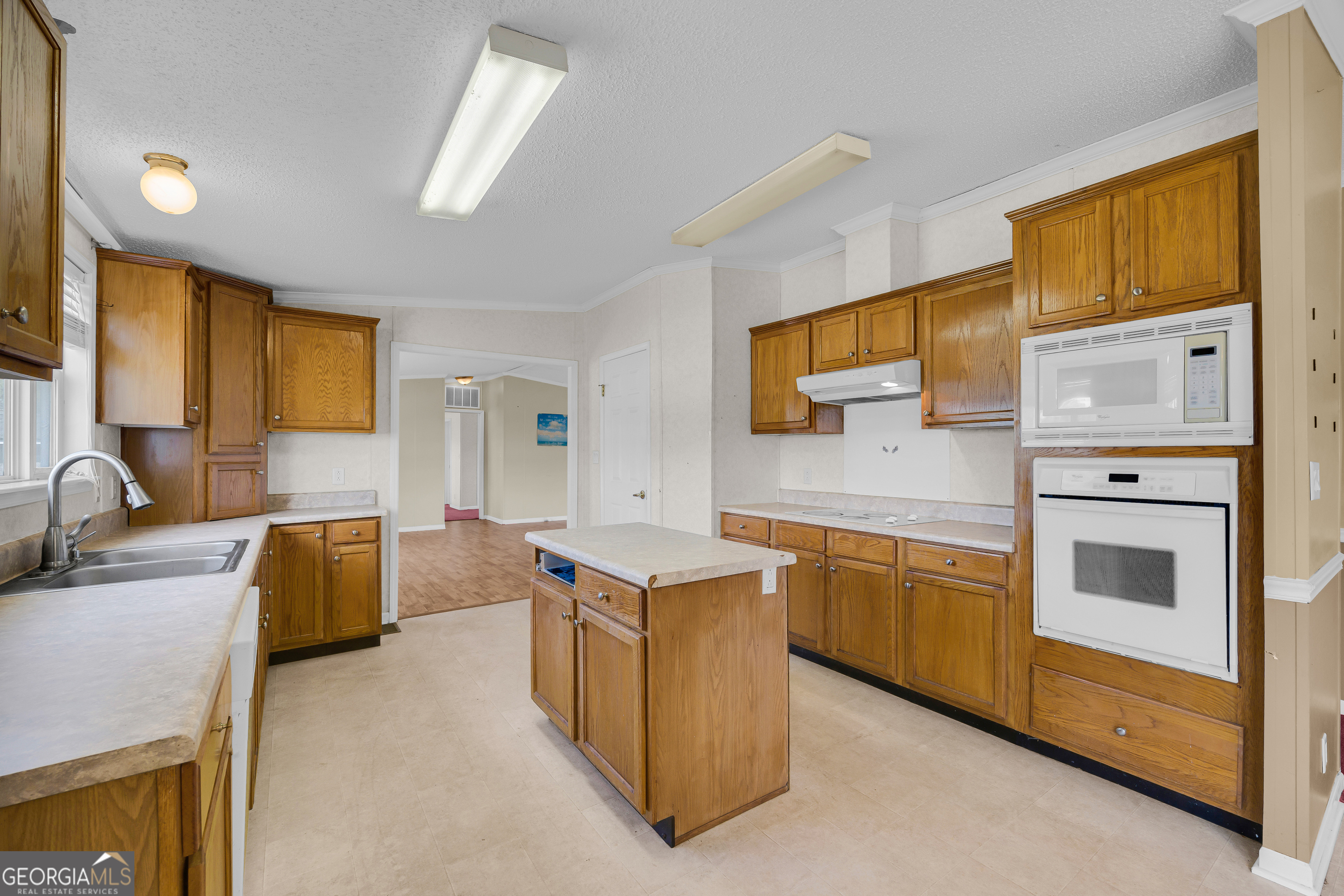 11096 Nowhere Road Hull, GA 30646 - Photo 9 of 46