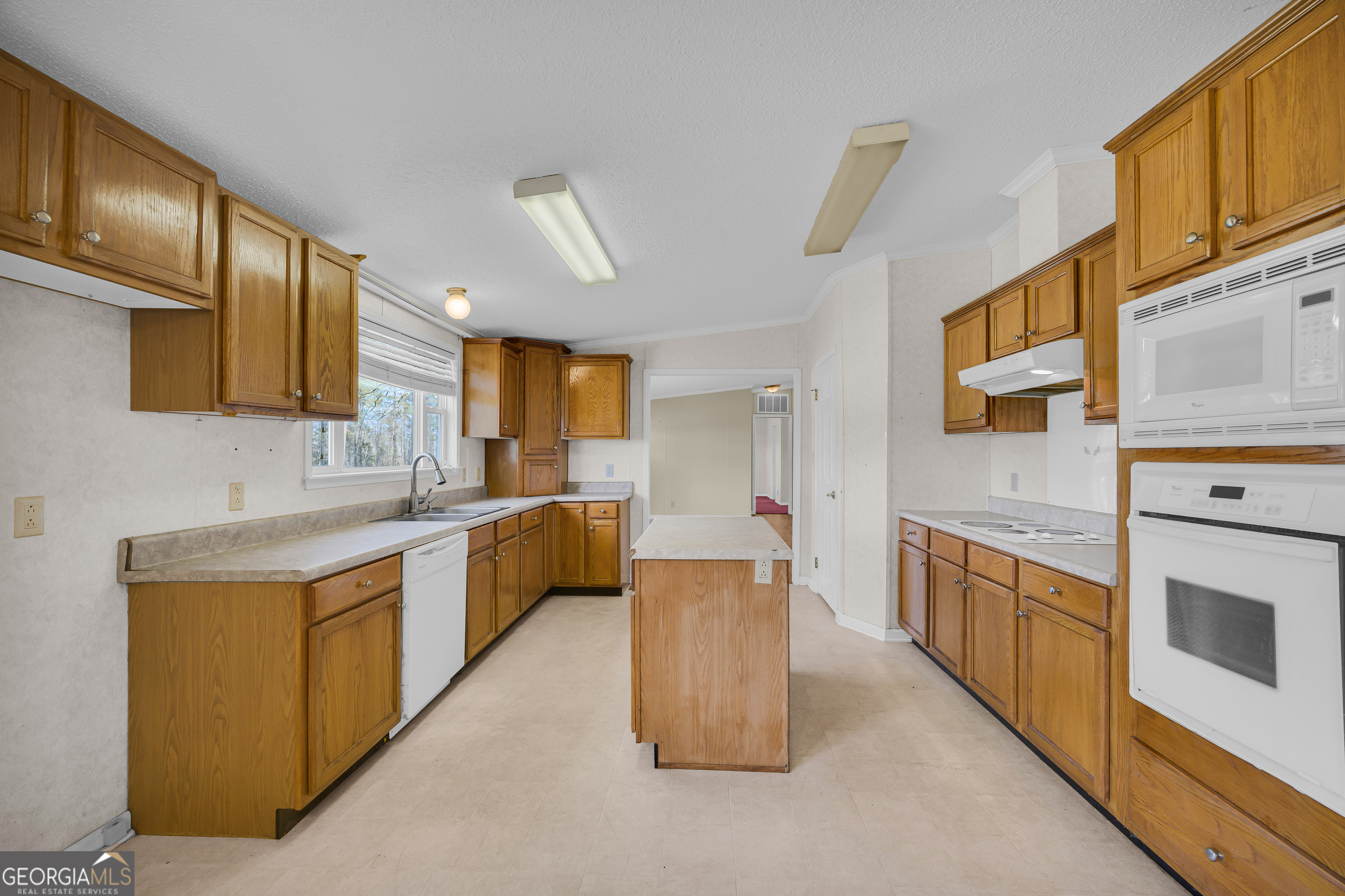 11096 Nowhere Road Hull, GA 30646 - Photo 10 of 46