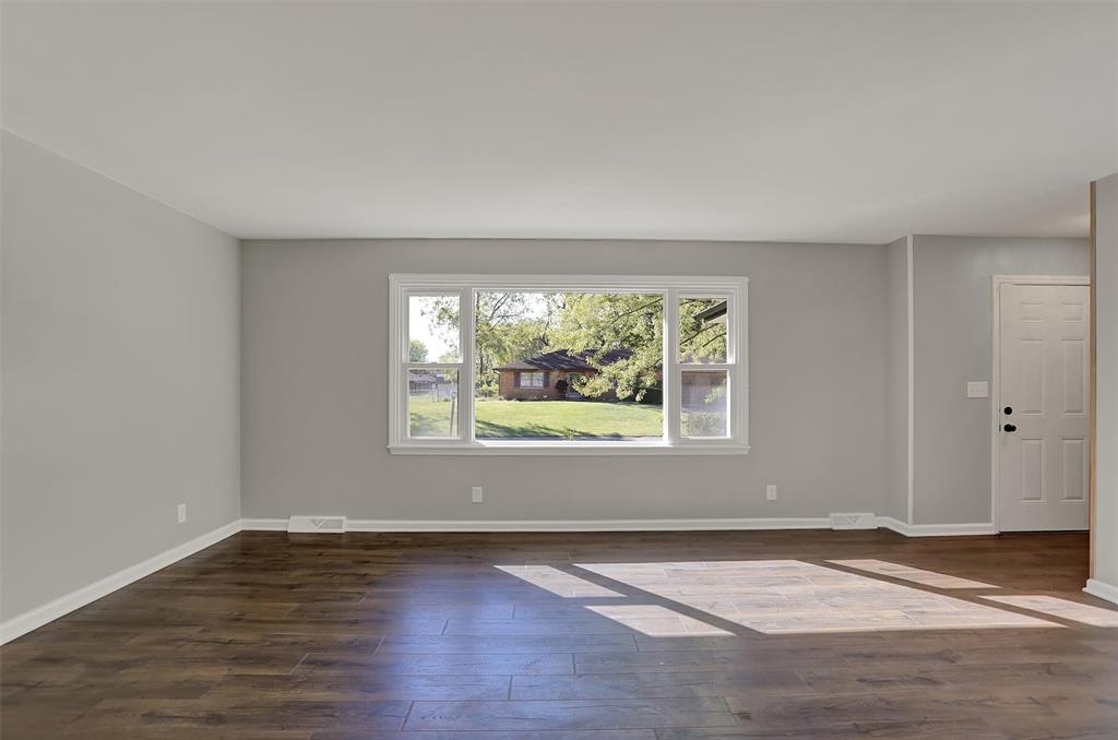 5967 Melbourne Road Indianapolis, IN 46228 - Photo 11 of 54 Gallery Image 11