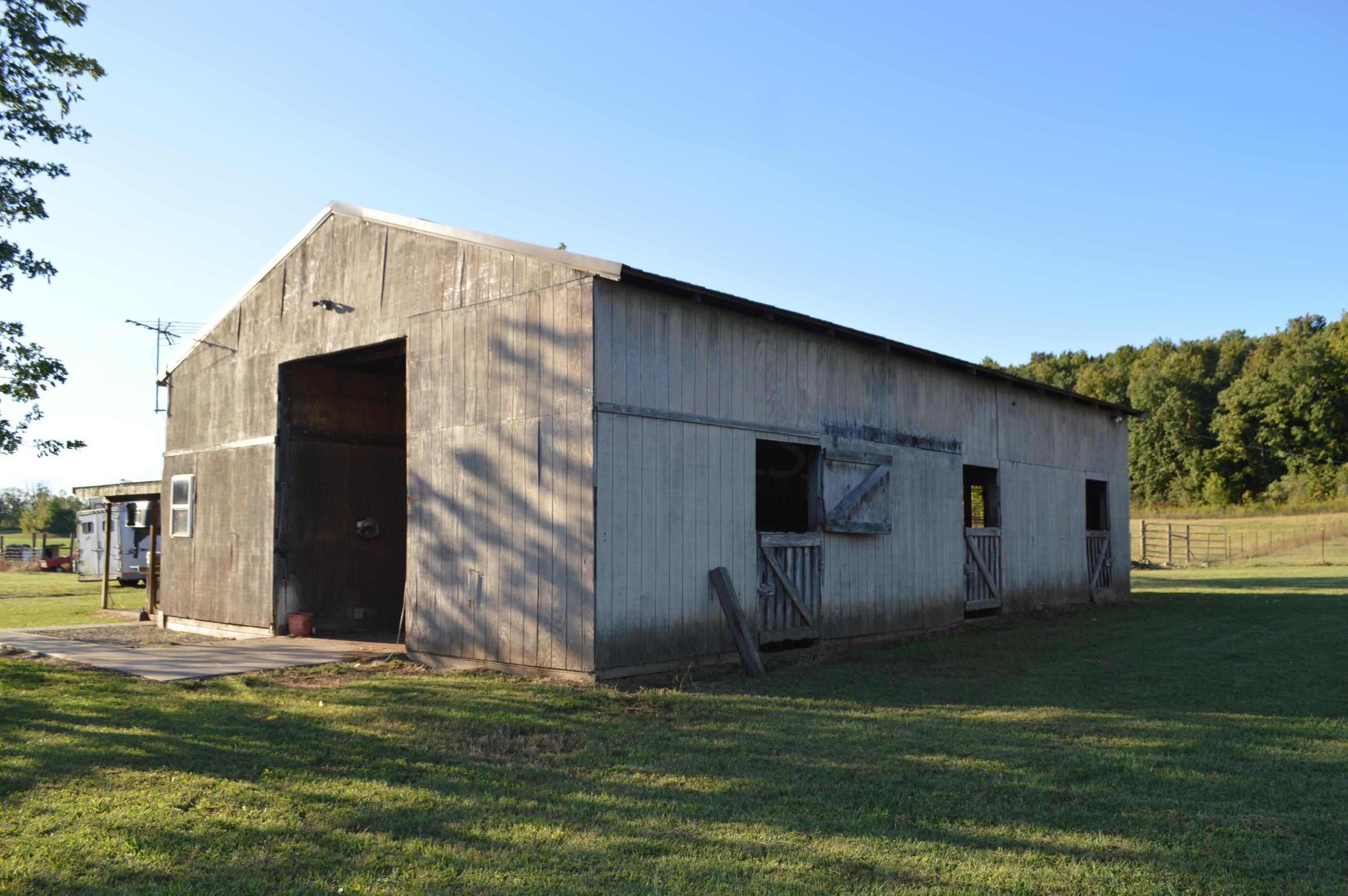 26321 Jackson Road Circleville, OH 43113 - Photo 5 of 40 Gallery Image 5