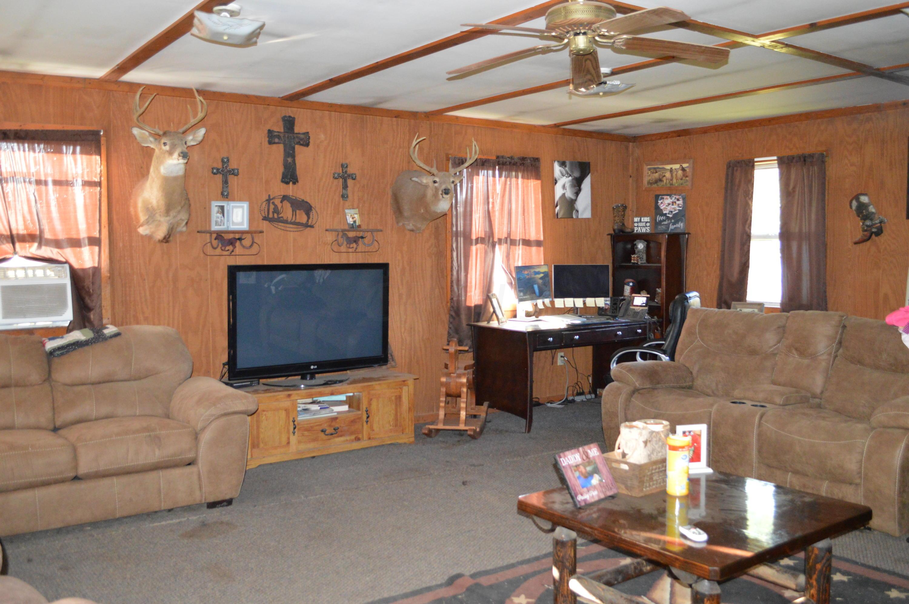 26321 Jackson Road Circleville, OH 43113 - Photo 9 of 40 Gallery Image 9