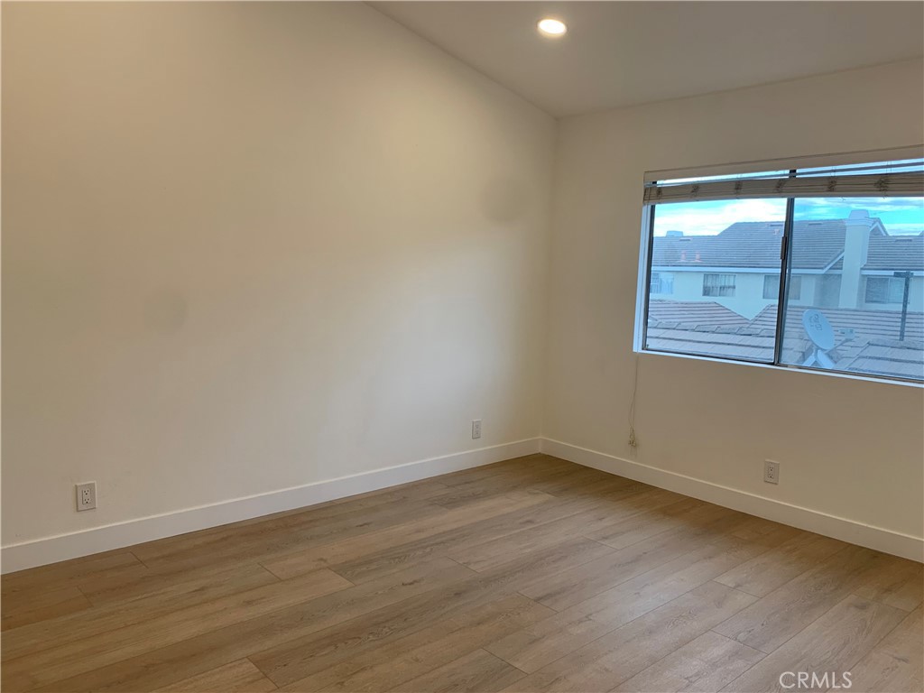 330 Fallingstar, Unit 48 Irvine, CA 92614 - Photo 14 of 27