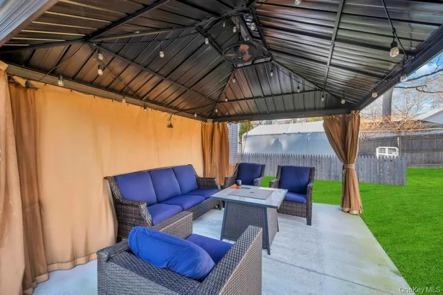 $499,999 | 145 A Hampton Avenue, Mastic, NY 11950