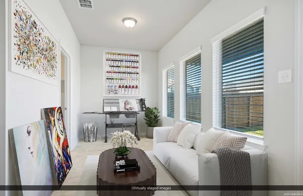 $2,050 | 8907 Arundal Garden, Converse, TX 78109