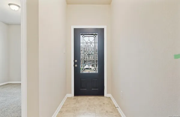 $2,050 | 8907 Arundal Garden, Converse, TX 78109