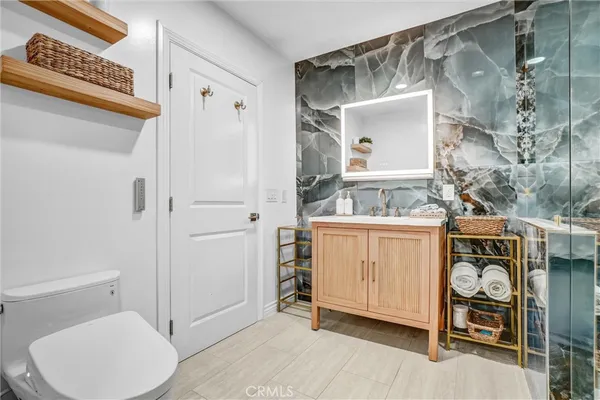 $1,499,000 | 4601 Pepperwood Avenue, Long Beach, CA 90808