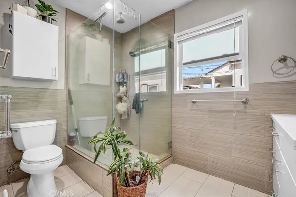 $1,499,000 | 4601 Pepperwood Avenue, Long Beach, CA 90808
